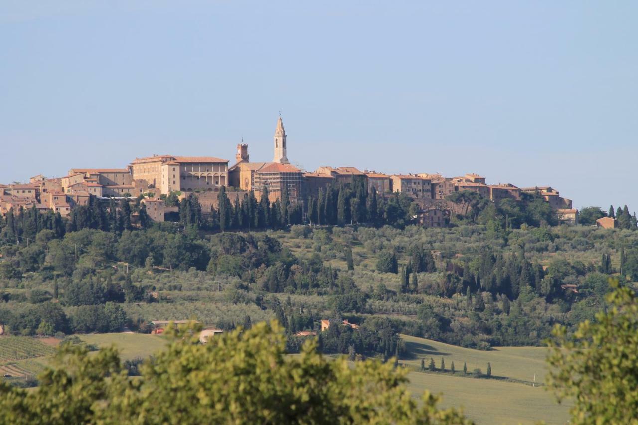 Agriturismo Cantagalli San Quirico dʼOrcia Exterior foto